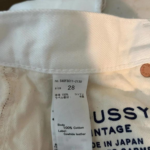 Moussy Vintage Distressed White Denim Jeans Button Fly Size 28 New NWT Raw Hem - Picture 6 of 12